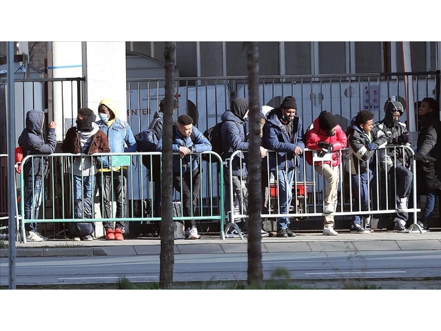 Belçika'daki barınak krizinde mahkeme hükümeti suçlu buldu