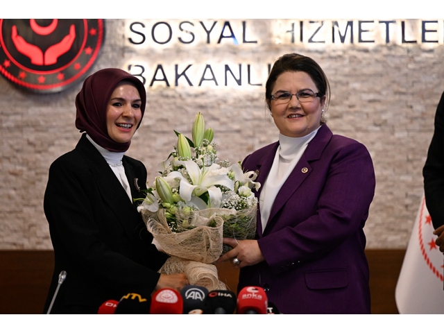 Aile ve Sosyal Hizmetler Bakanı Göktaş, görevi Derya Yanık'tan devraldı