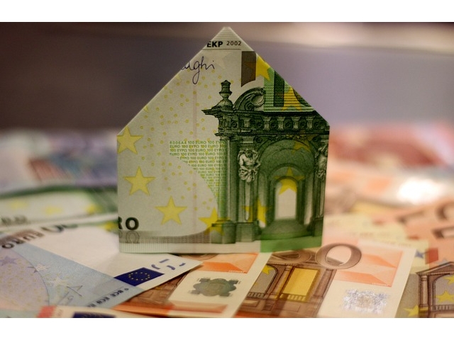Belçika hükümetinden bankalara faiz uyarısı