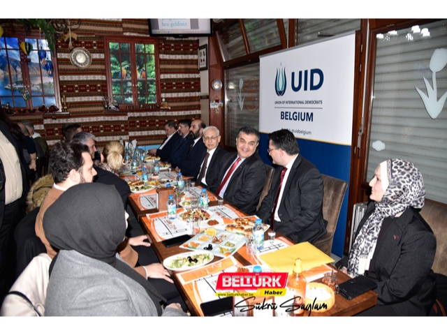 UID Belçika, Brüksel'de iftar programı düzenledi