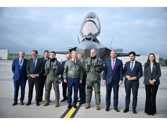 Belçika ilk F-35'lerini teslim aldı