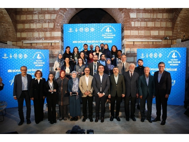 Türkçeyle Düşünen Genç Kalemler Bursa’da Buluştu