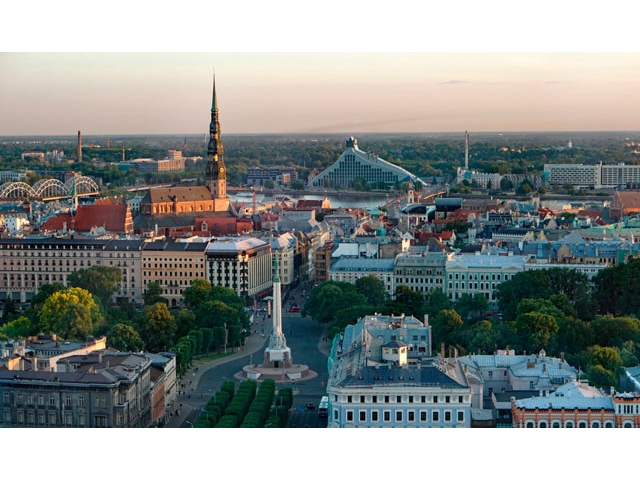 AB Kapısı Letonya’dan Geçiyor: Oturum İzni Almanın Şartları Neler?