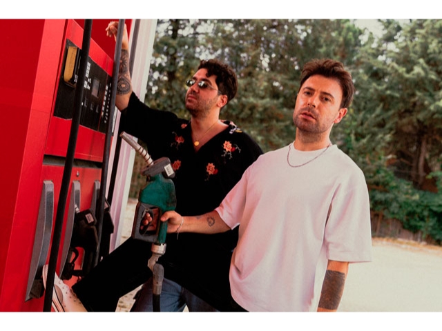 RADYOLARDA EN ÇOK ÇALINAN GRUP İKİLEM!