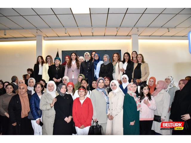 Aile ve Sosyal Hizmetler Bakanı Göktaş, Gent'te Vatandaşlarla Buluştu