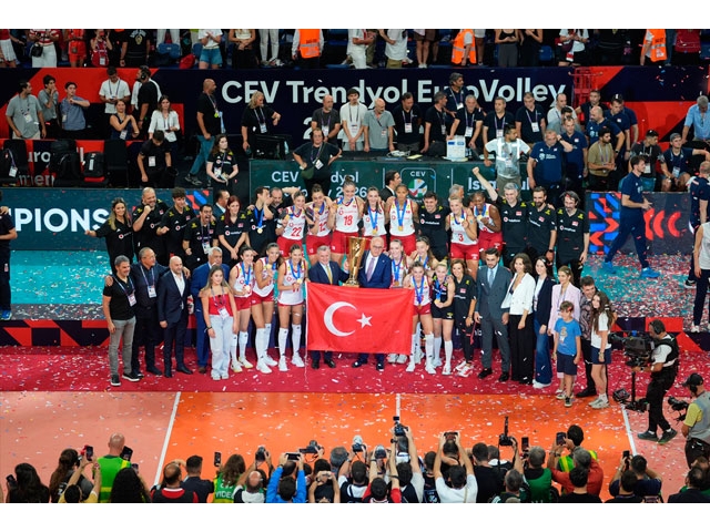 A Milli Kadın Voleybol Takımı, üst üste ikinci kez Avrupa şampiyonu