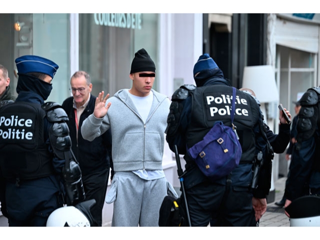 Belçika'nın Anvers kentinde polis, "sorun çıkaran kişileri" gerekçesiz gözaltına alabilecek