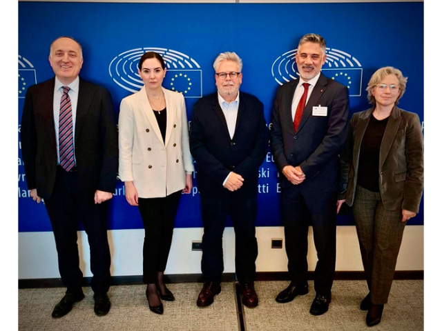 TÜSİAD heyeti Brüksel'de temaslarda bulundu