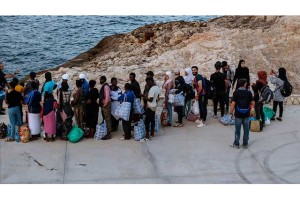 AB düzensiz göçmenlerin geri gönderilmesini hızlandırmak istiyor