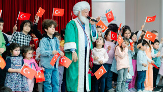 Yunus Emre Enstitüsü, çocukları Brüksel'de Nasreddin Hoca ile buluşturdu