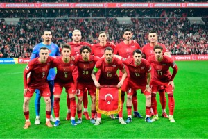 A Milli Futbol Takımı, Dünya Kupası'na bir adım uzakta