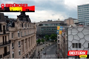 Brüksel'de Fransız Topluluğu hükümetinin tasarruf politikaları protesto edildi