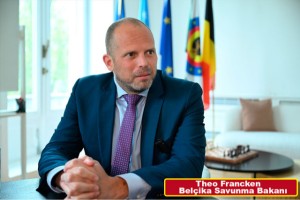 Belçika Savunma Bakanı’ndan Türkiye’ye Övgü: “Türk Savunma Sanayisi Rol Model”