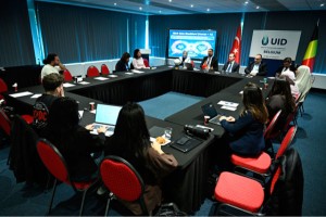 UID, Brüksel'de "Teknopolar Dünyada Bilişsel Diplomasi" etkinliği düzenledi