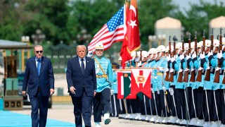 Cumhurbaşkanı Erdoğan, ABD Başkanı Trump'ı resmi törenle karşıladı